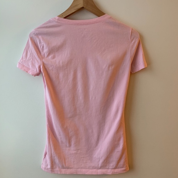 Tommy Hilfiger Pink Print Tee - Picture 2 of 5